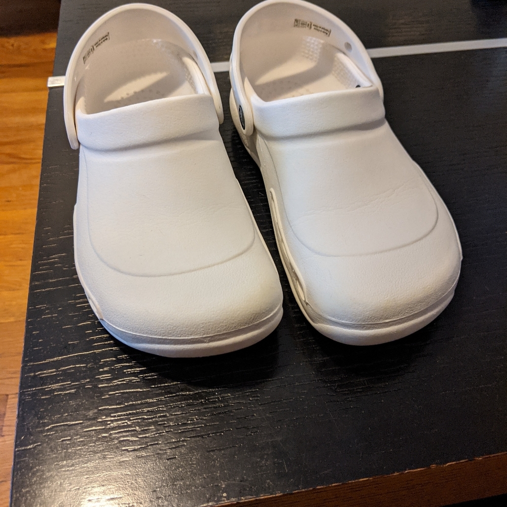 Crocs white size 7 women